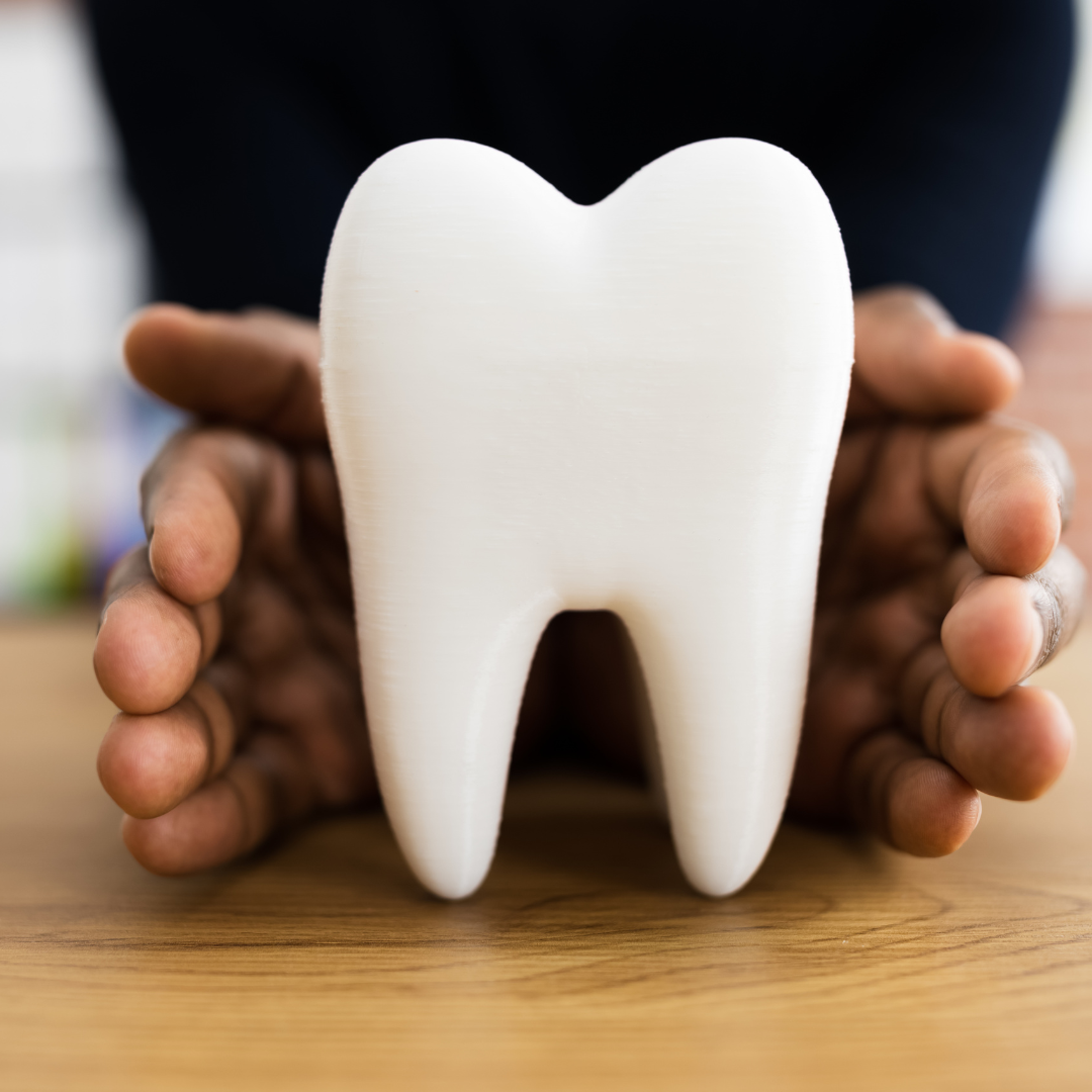 What are the ways to restore the tooth enamel naturally?